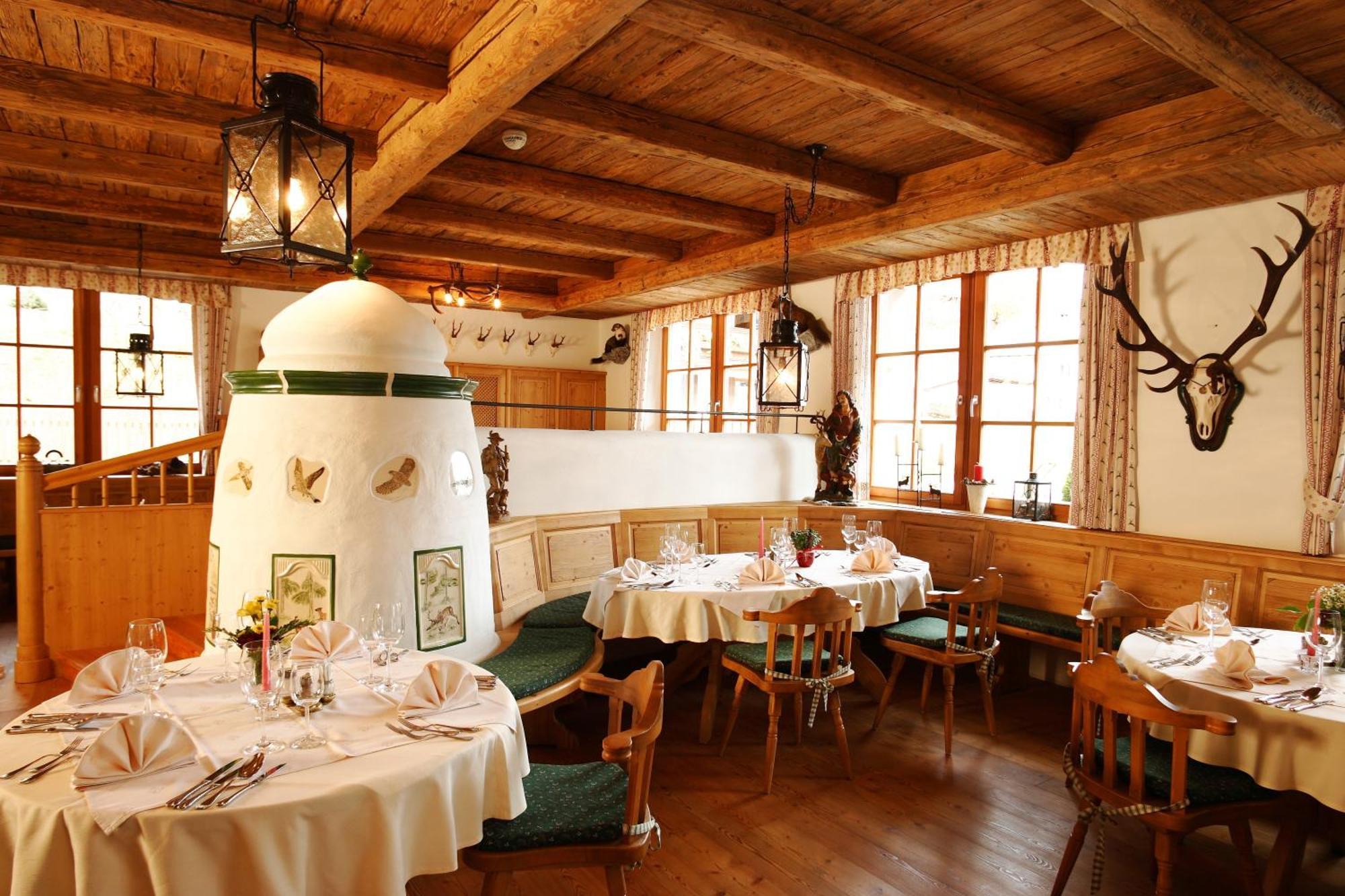 Hotel Leonhard Leogang Bagian luar foto