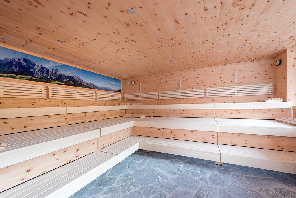 Hotel Leonhard Leogang Bagian luar foto