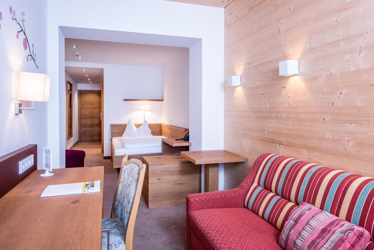 Hotel Leonhard Leogang Bagian luar foto