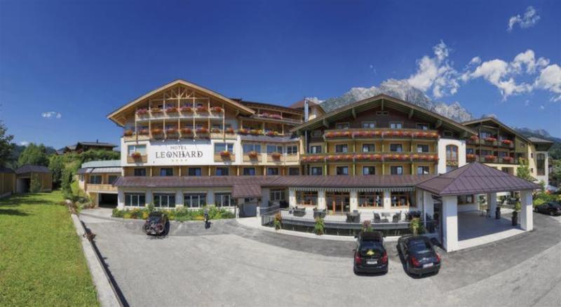 Hotel Leonhard Leogang Bagian luar foto